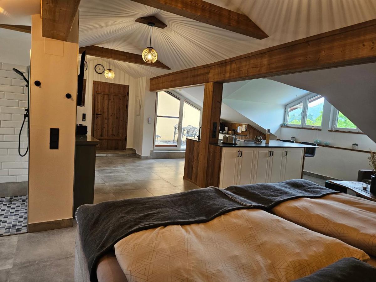 Bauernhof-Loft Edtgut Lejlighed Guggenthal Eksteriør billede