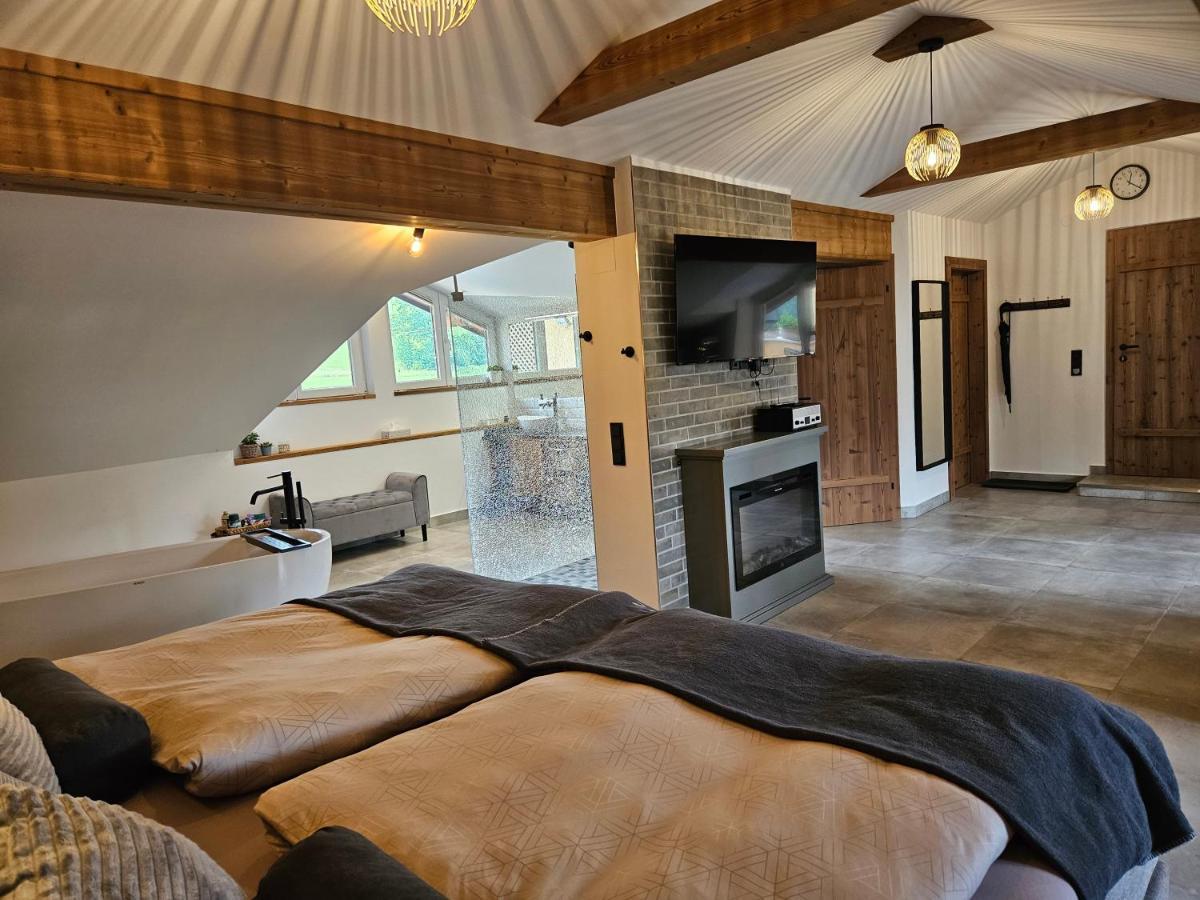 Bauernhof-Loft Edtgut Lejlighed Guggenthal Eksteriør billede